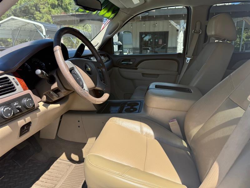 Chevrolet Silverado 2500HD LTZ Crew Cab 4WD 2013