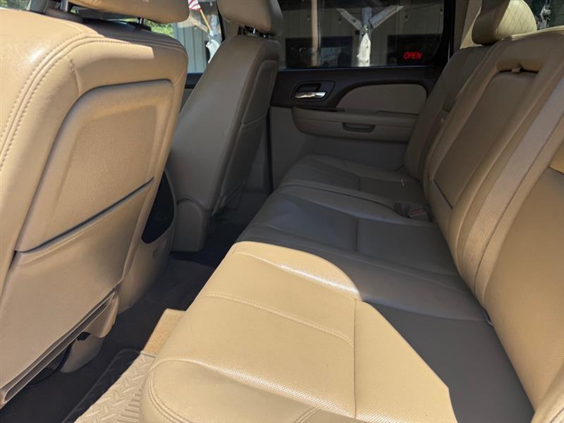 Chevrolet Silverado 2500HD LTZ Crew Cab 4WD 2013