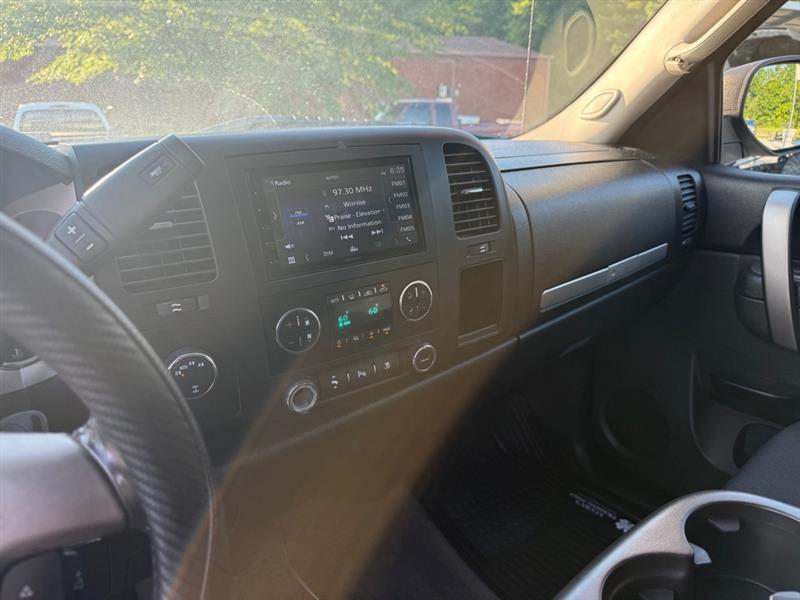GMC Sierra 1500 SLE Ext. Cab 4WD 2010