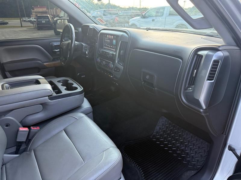 Chevrolet Silverado 1500 LTZ Crew Cab 2WD 2017