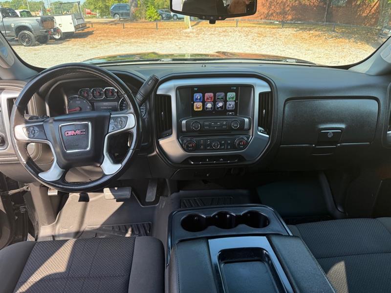 GMC Sierra 1500 SLE Double Cab 4WD 2017