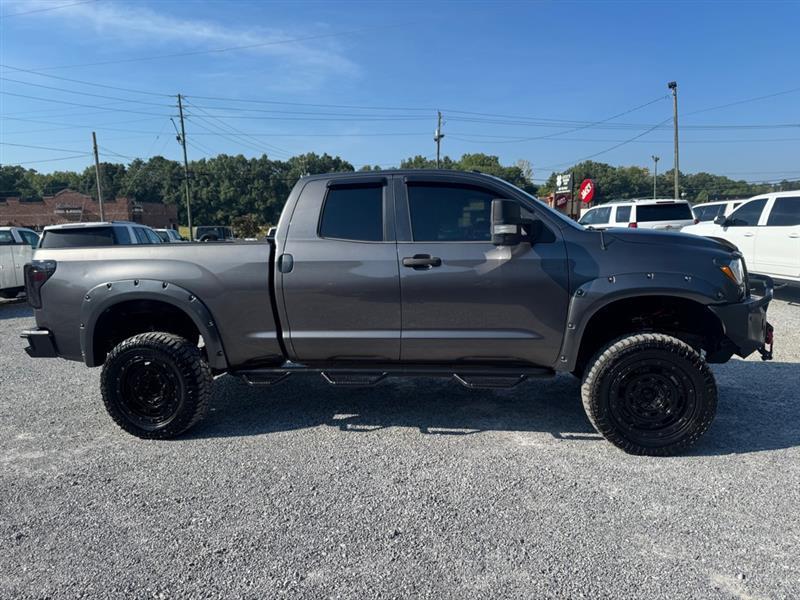 Toyota Tundra Tundra-Grade 5.7L FFV Double Cab 4WD 2012