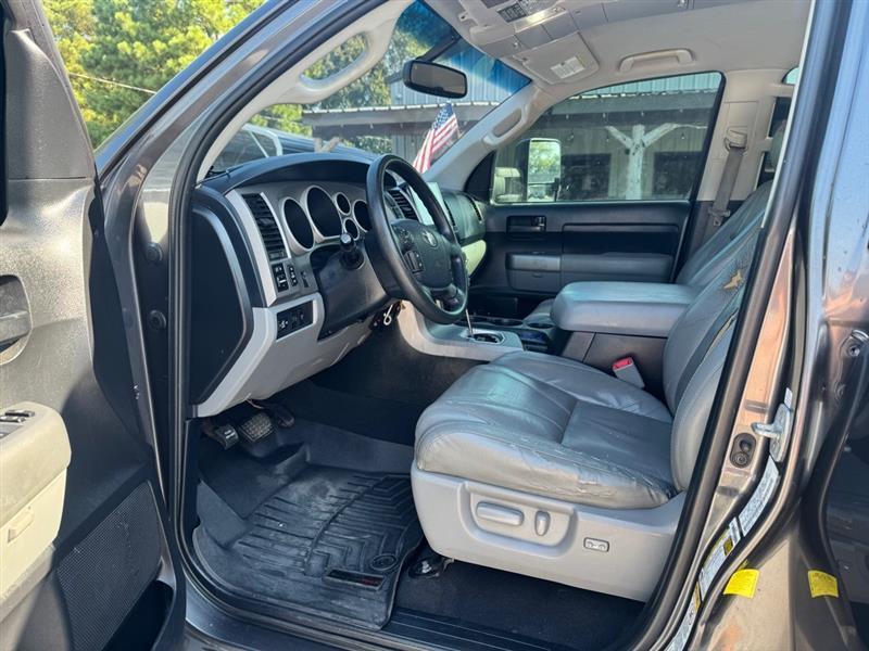 Toyota Tundra Tundra-Grade 5.7L FFV Double Cab 4WD 2012