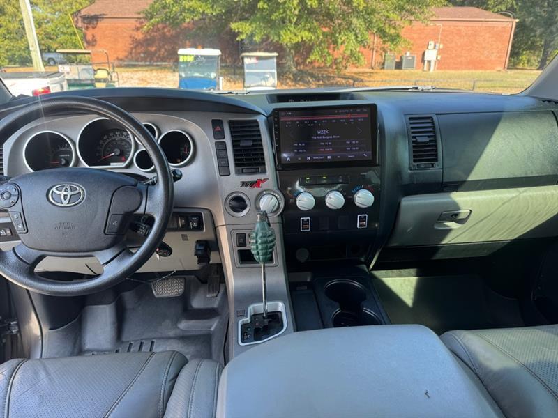 Toyota Tundra Tundra-Grade 5.7L FFV Double Cab 4WD 2012