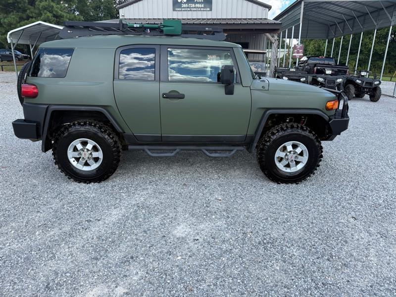 Toyota FJ Cruiser 4WD AT 2014
