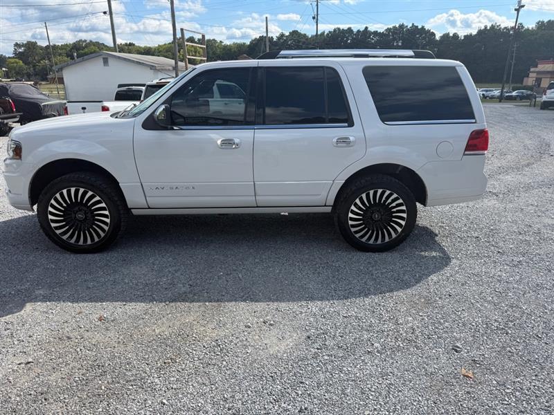 Lincoln Navigator 4WD 2015