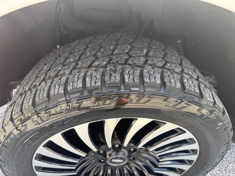 Lincoln Navigator 4WD 2015