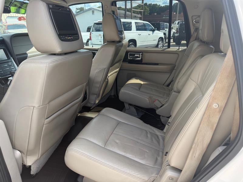 Lincoln Navigator 4WD 2015