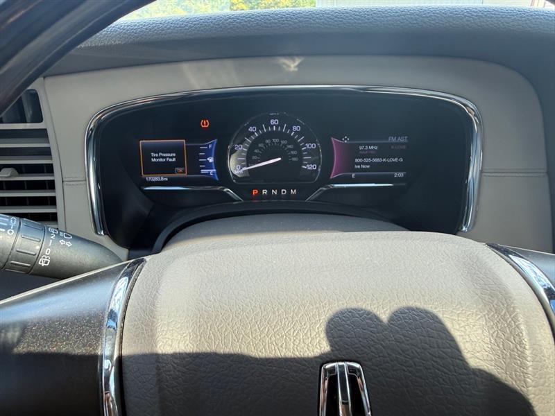 Lincoln Navigator 4WD 2015