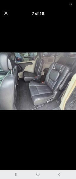 Chrysler Town & Country Touring-L 2014