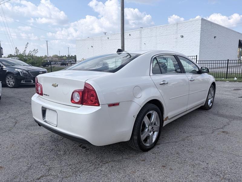 Chevrolet Malibu 1LT 2012