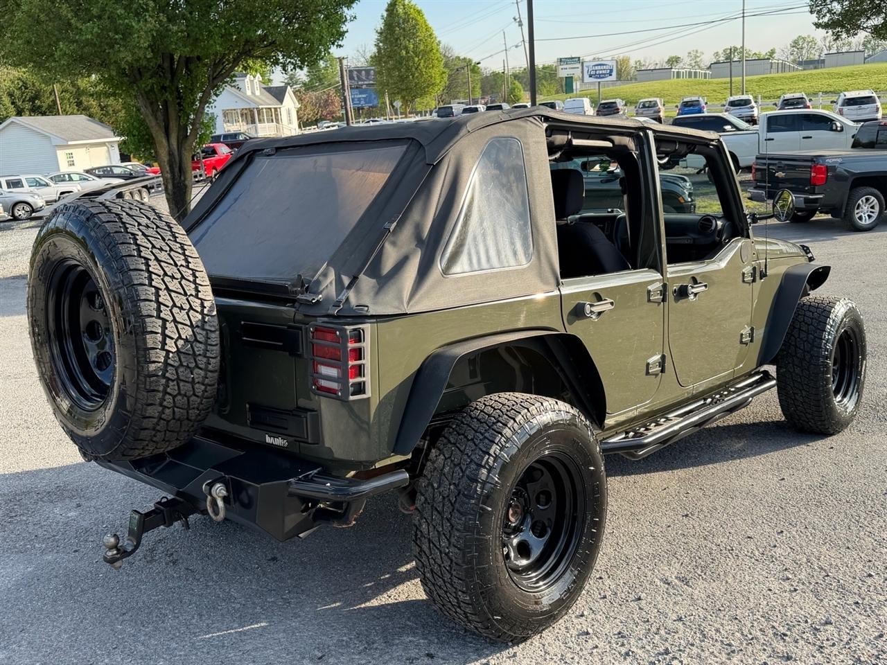 Jeep Wrangler Unlimited Sport 4WD 2016