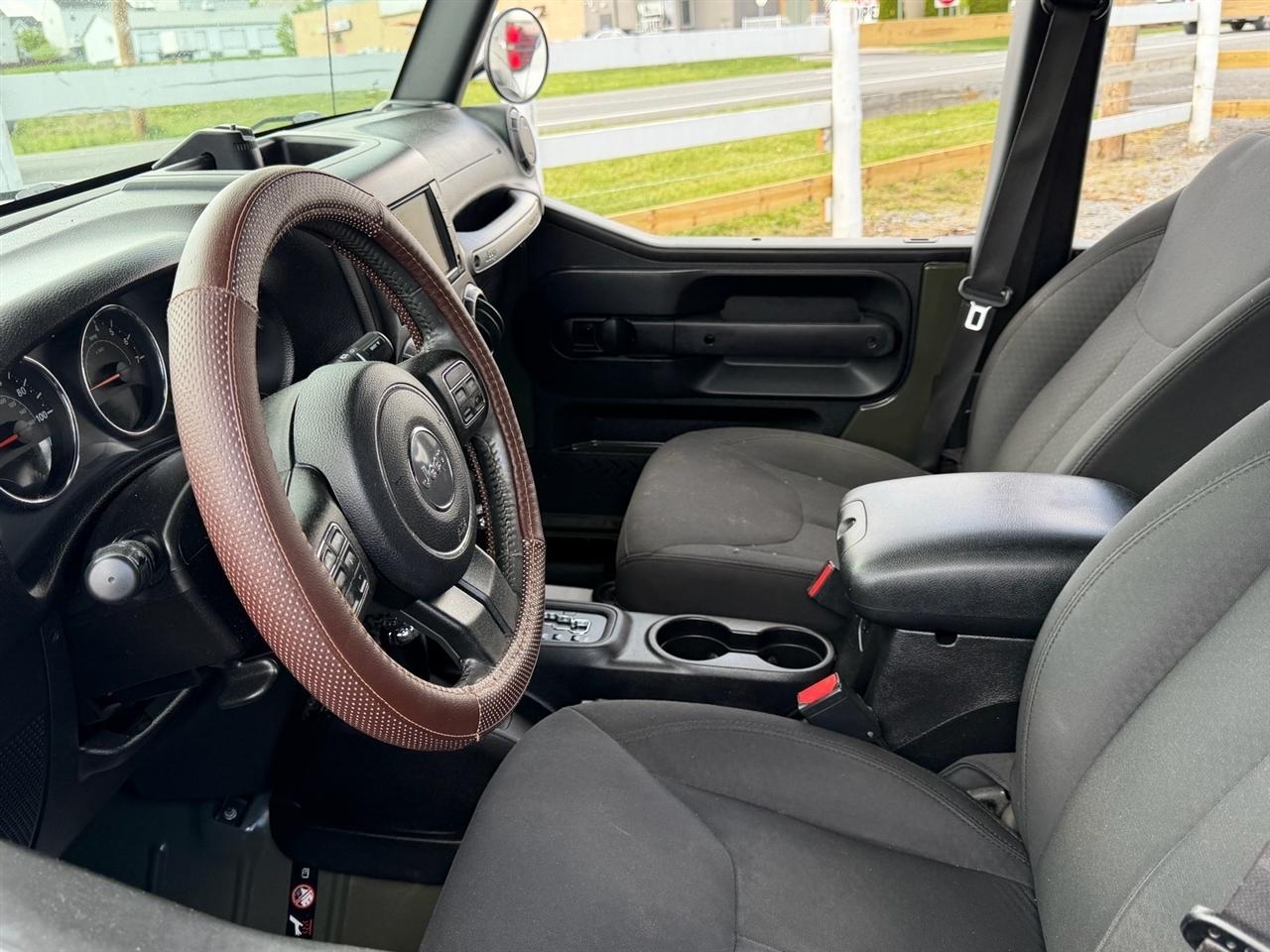 Jeep Wrangler Unlimited Sport 4WD 2016