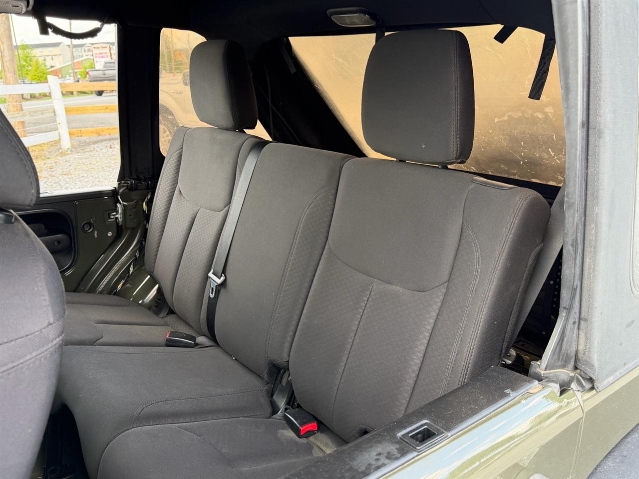 Jeep Wrangler Unlimited Sport 4WD 2016