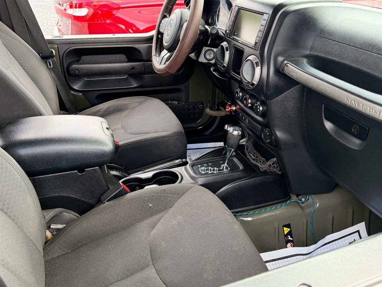 Jeep Wrangler Unlimited Sport 4WD 2016
