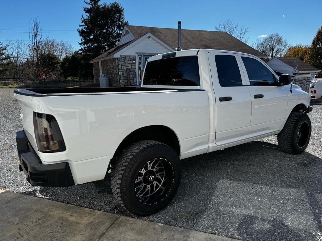 RAM 1500 Tradesman Quad Cab 4WD 2017