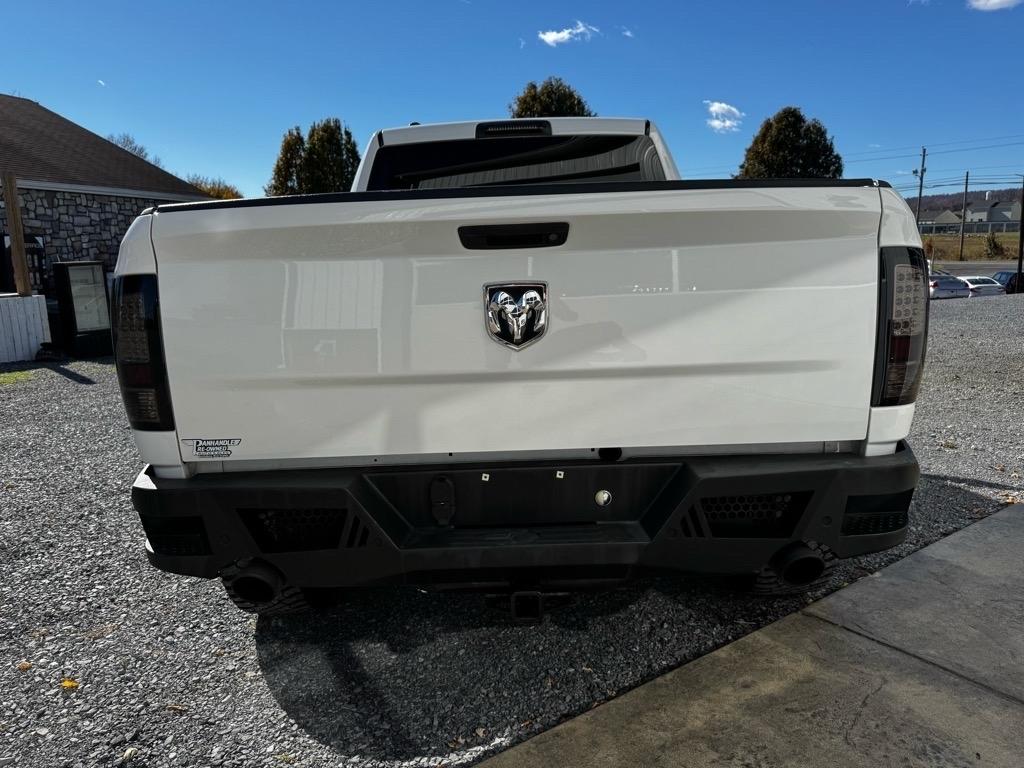 RAM 1500 Tradesman Quad Cab 4WD 2017