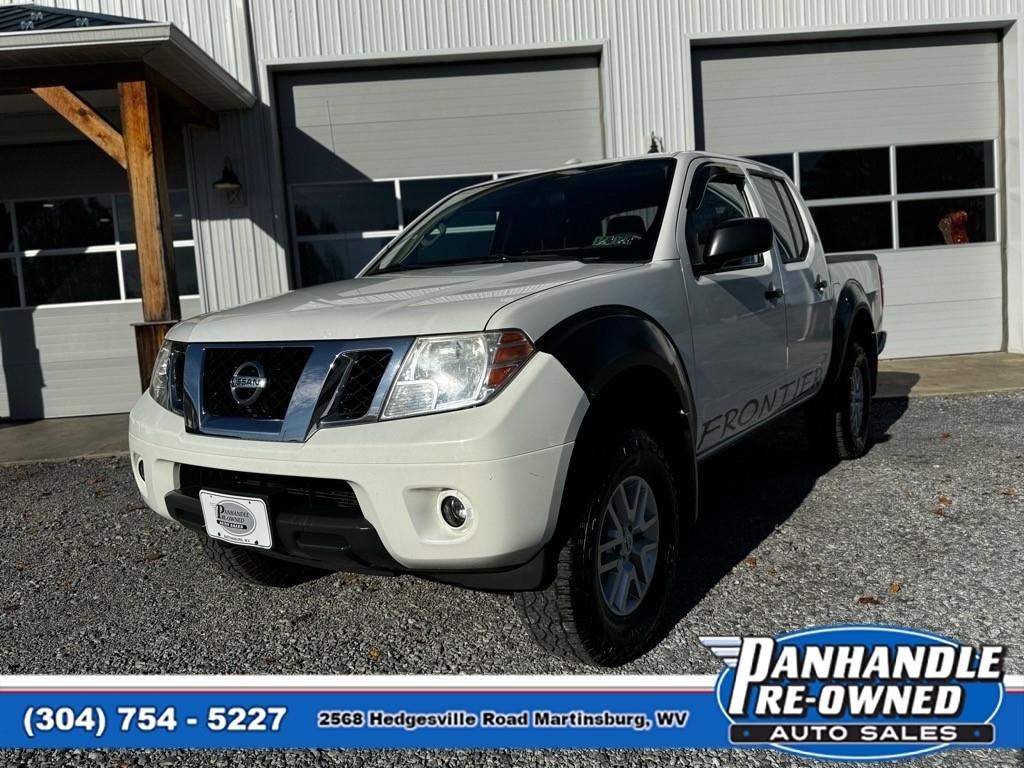 2016 Nissan Frontier PRO-4X Crew Cab 5AT 4WD