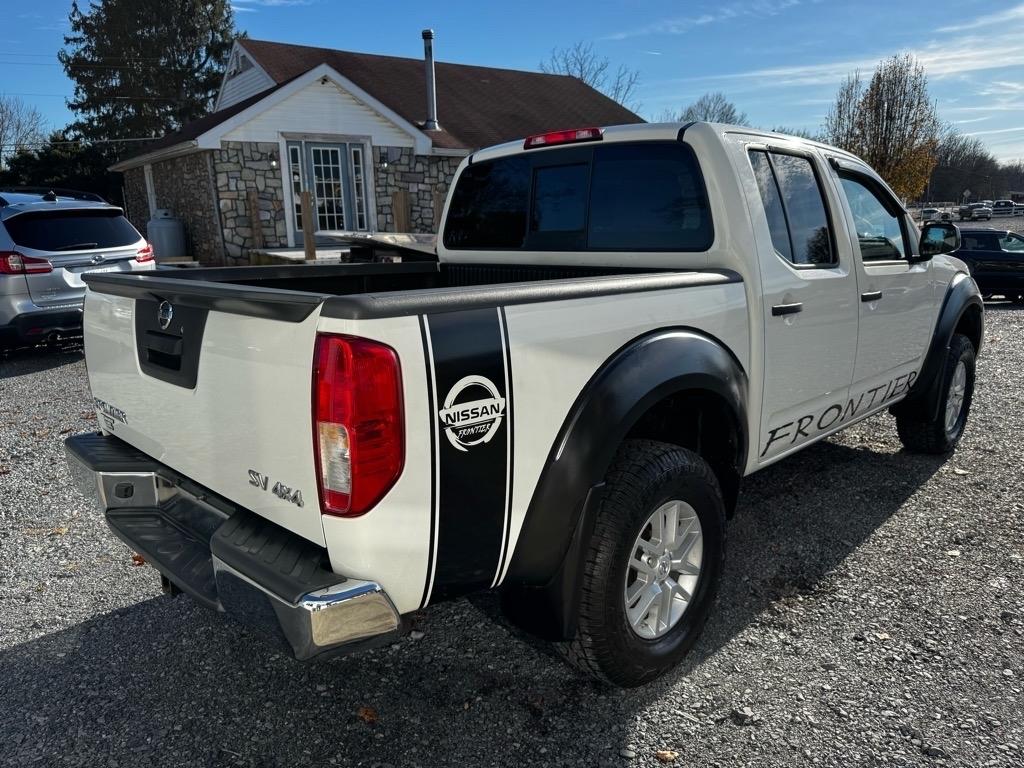 Nissan Frontier PRO-4X Crew Cab 5AT 4WD 2016