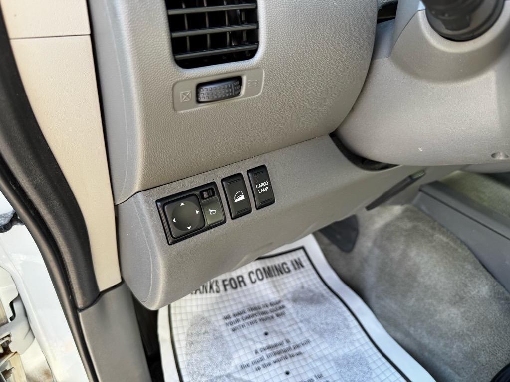 Nissan Frontier PRO-4X Crew Cab 5AT 4WD 2016