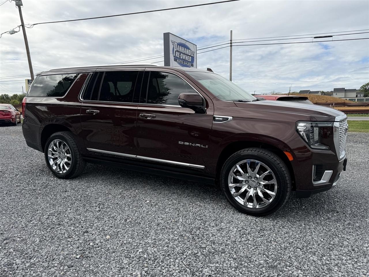 GMC Yukon XL Denali 4WD 2022