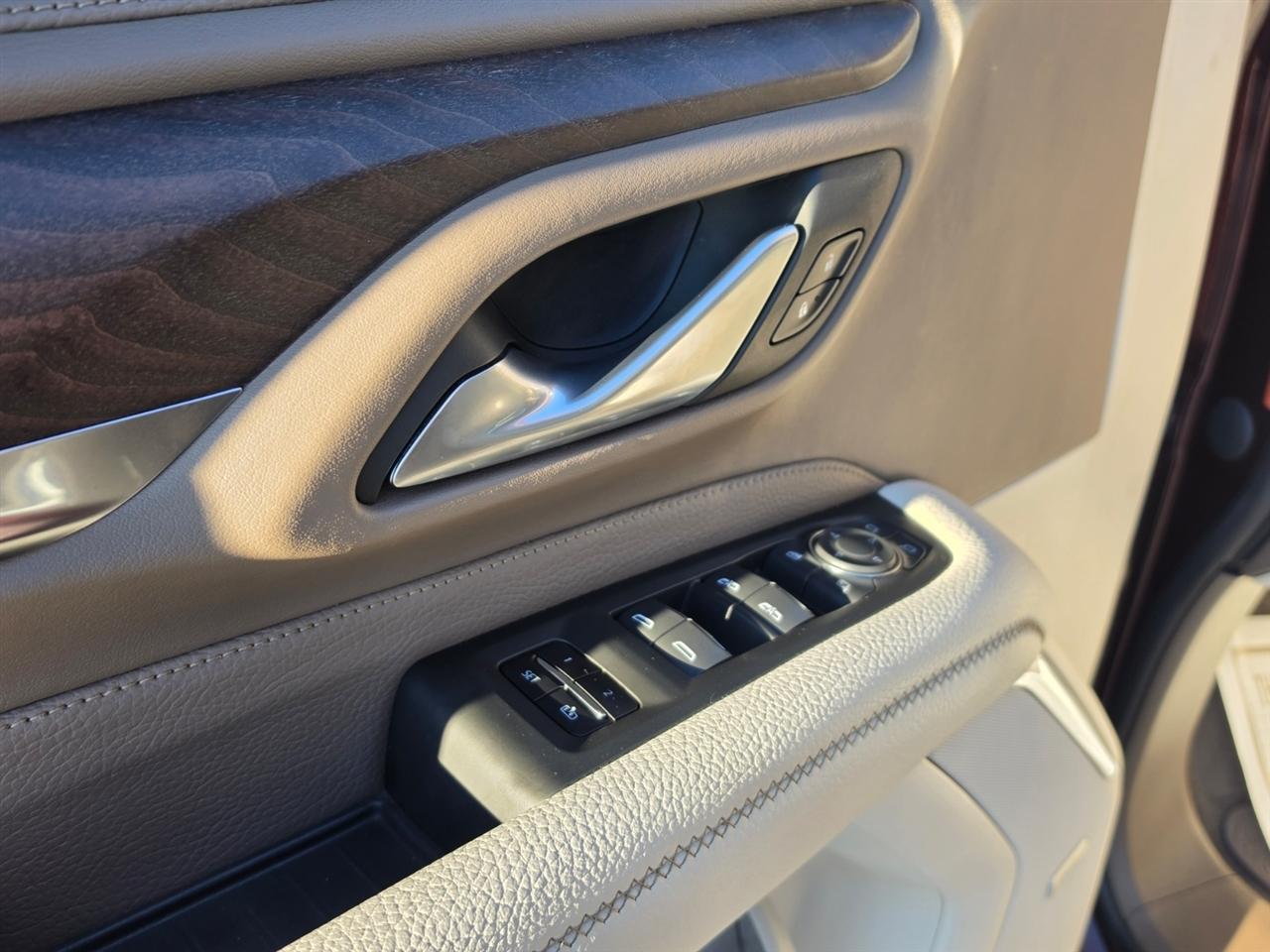 GMC Yukon XL Denali 4WD 2022