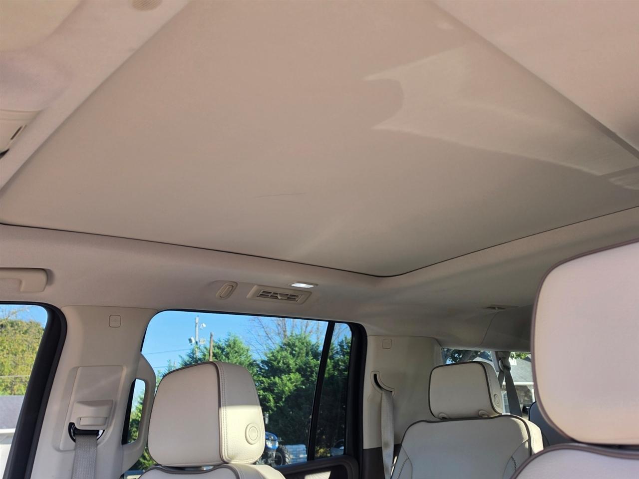 GMC Yukon XL Denali 4WD 2022