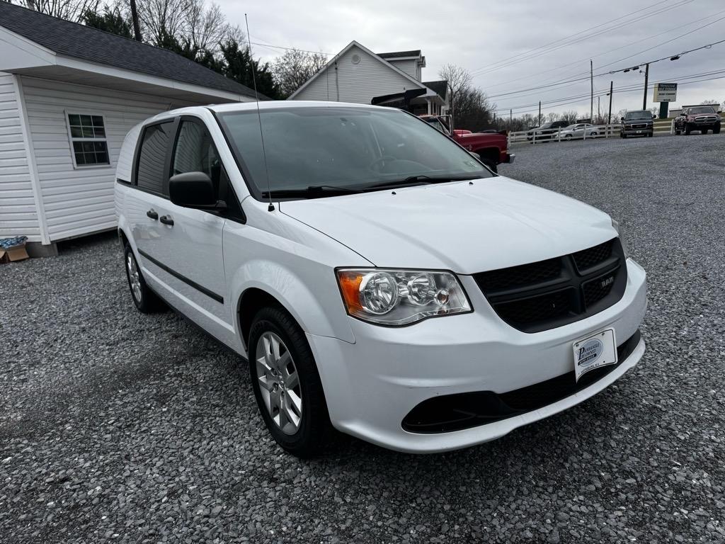 RAM Cargo Van Base 2015