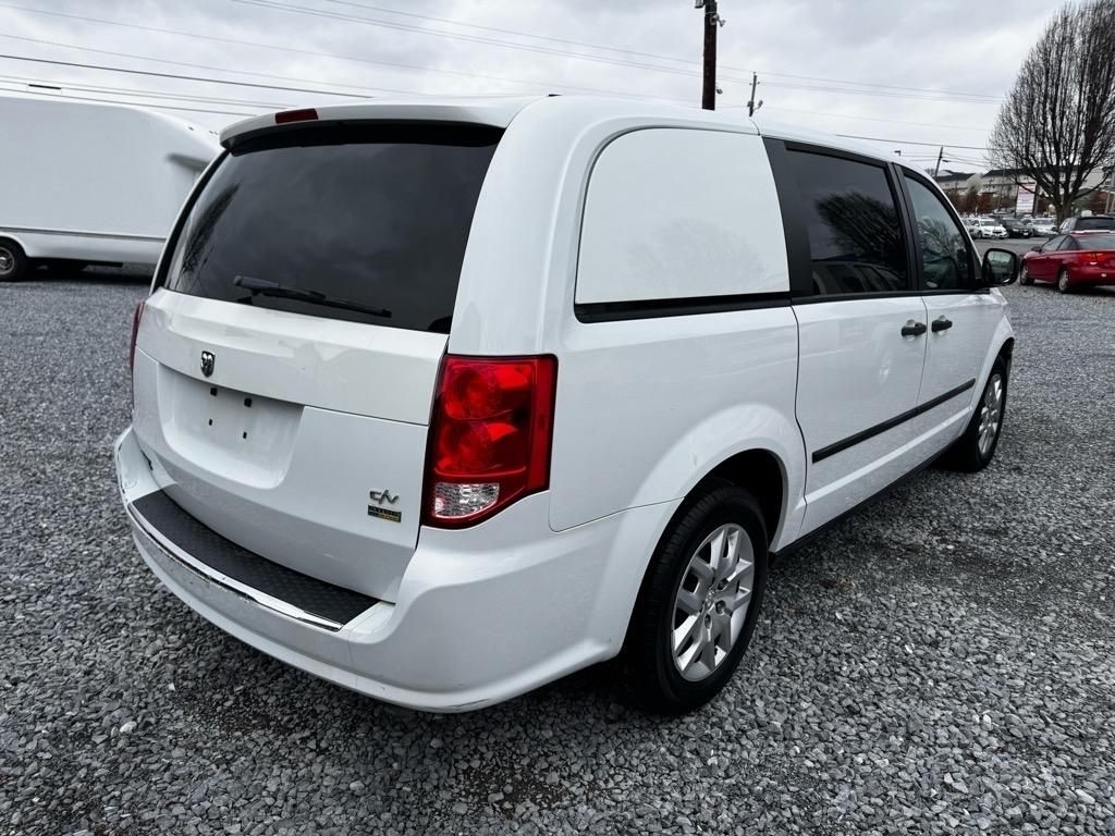 RAM Cargo Van Base 2015
