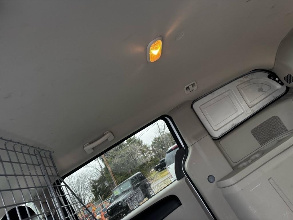 RAM Cargo Van Base 2015