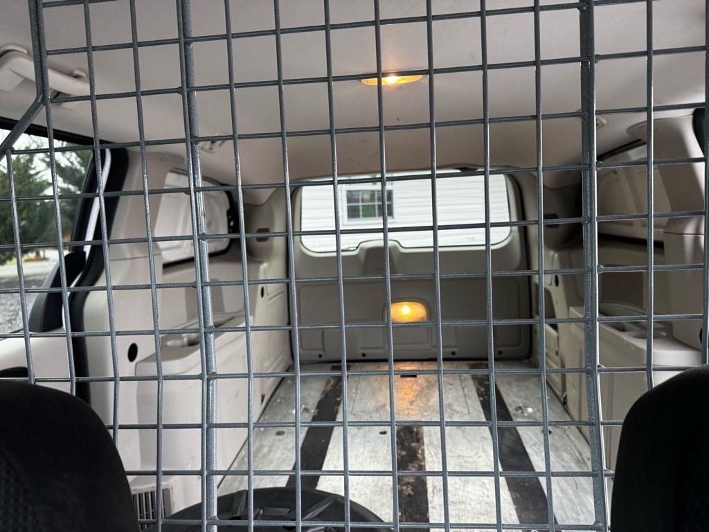 RAM Cargo Van Base 2015