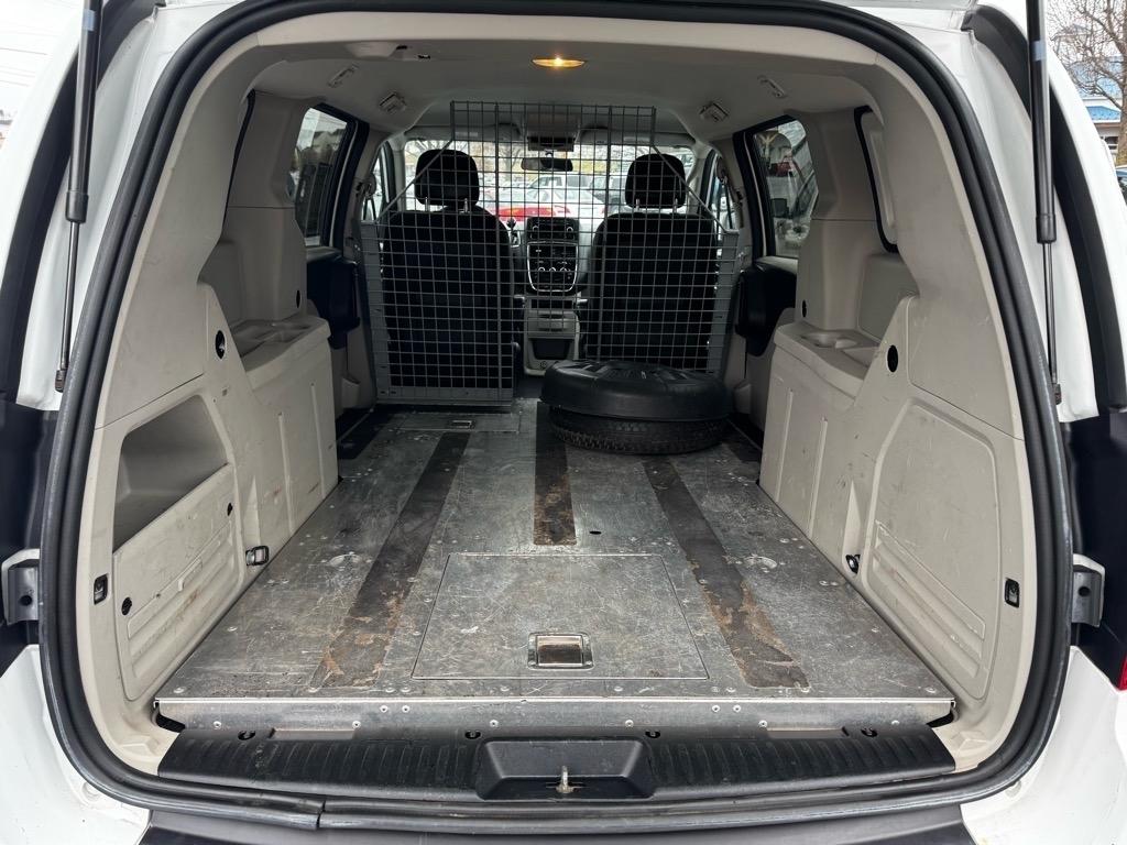 RAM Cargo Van Base 2015