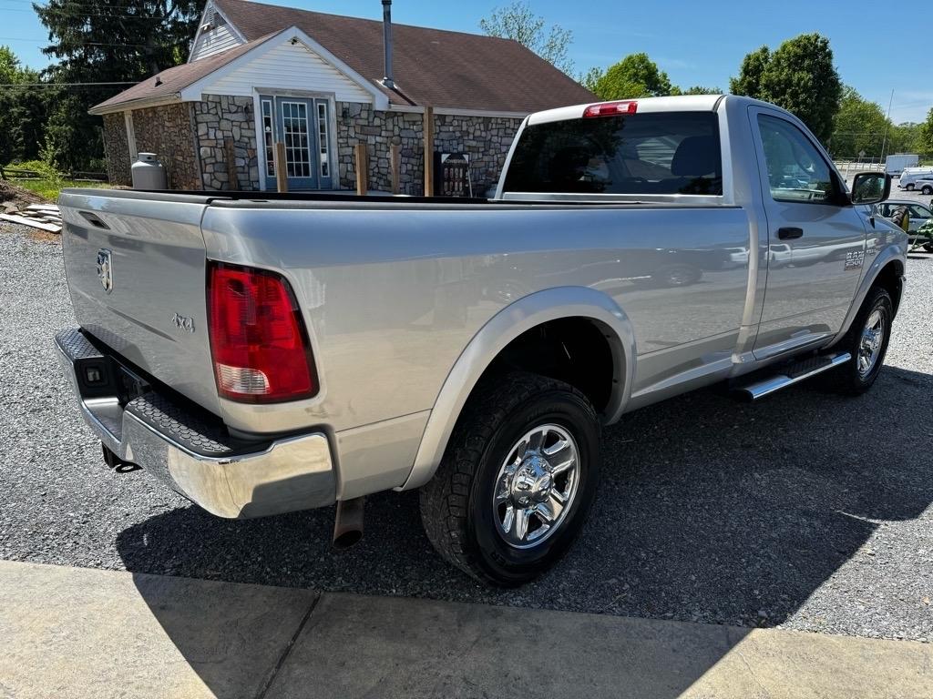 RAM 2500 ST 4WD 2014