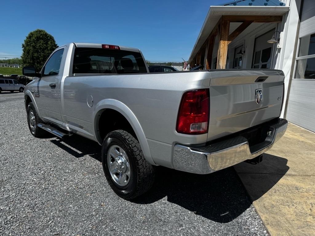 RAM 2500 ST 4WD 2014
