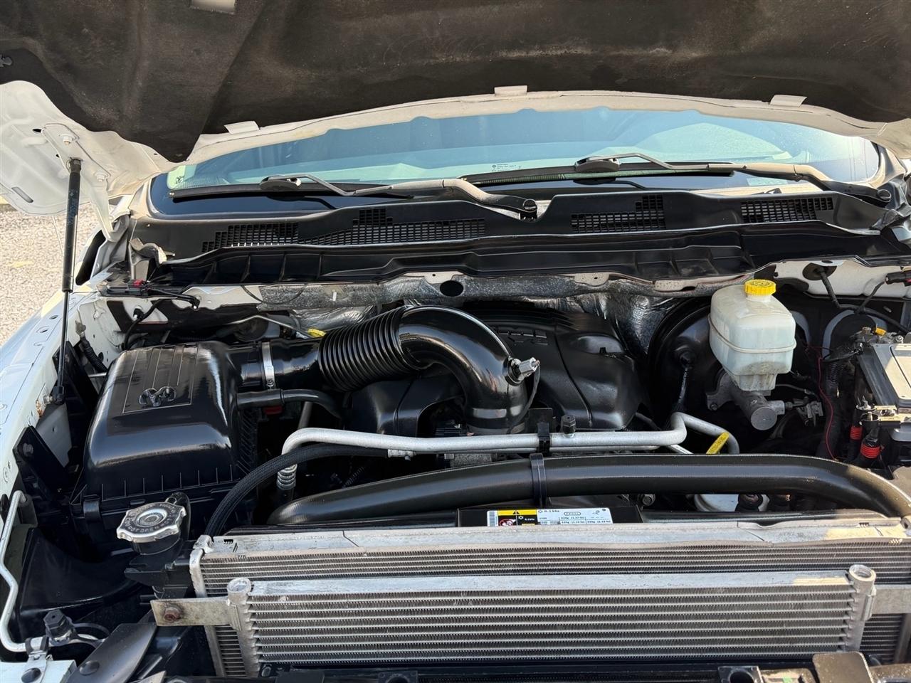 RAM 2500 SLT Crew Cab LWB 4WD 2016