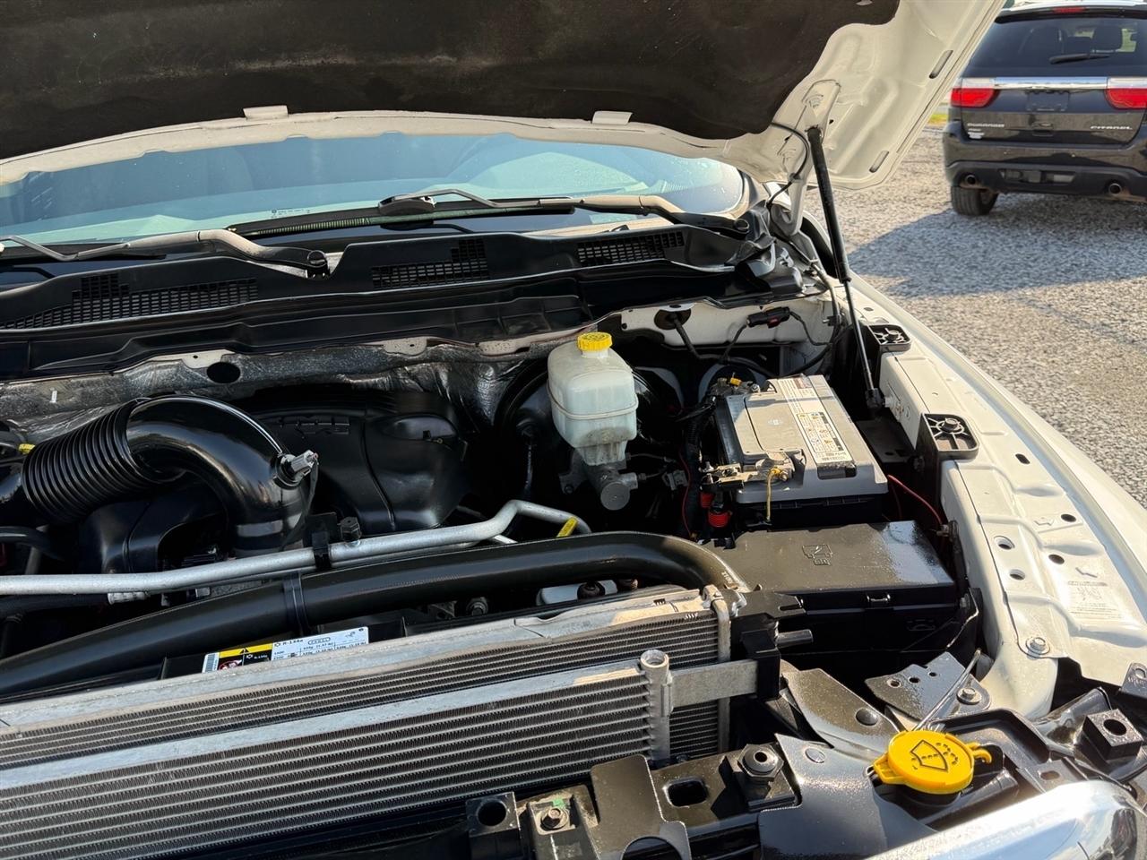 RAM 2500 SLT Crew Cab LWB 4WD 2016