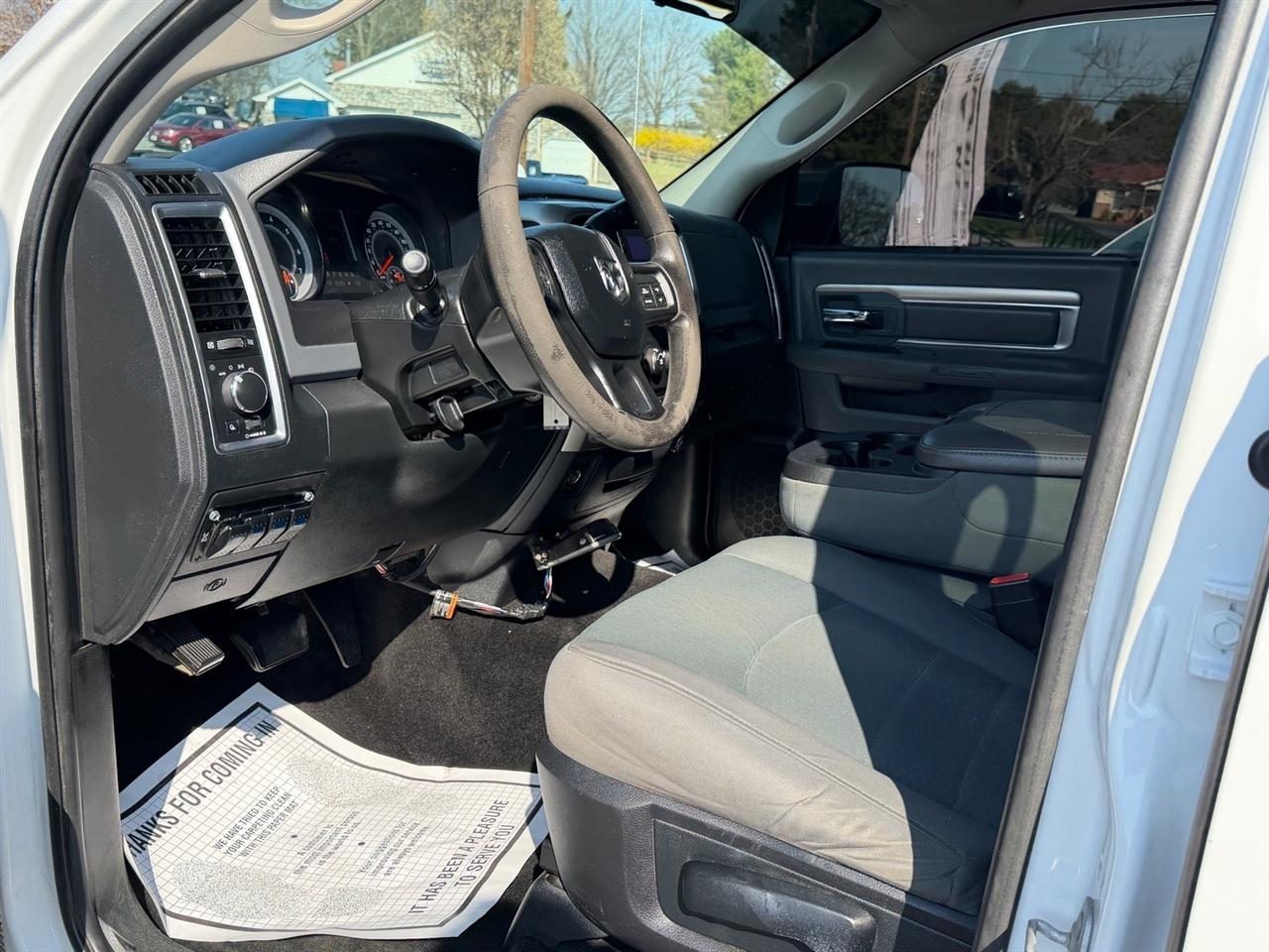 RAM 2500 SLT Crew Cab LWB 4WD 2016
