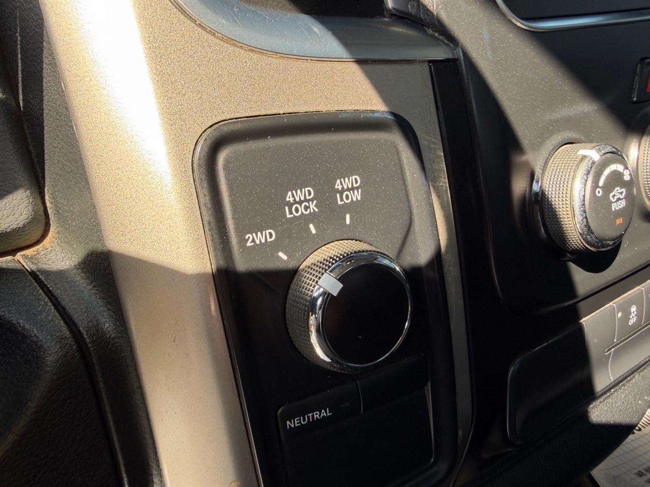 RAM 2500 SLT Crew Cab LWB 4WD 2016