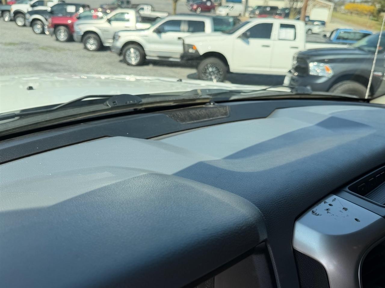 RAM 2500 SLT Crew Cab LWB 4WD 2016