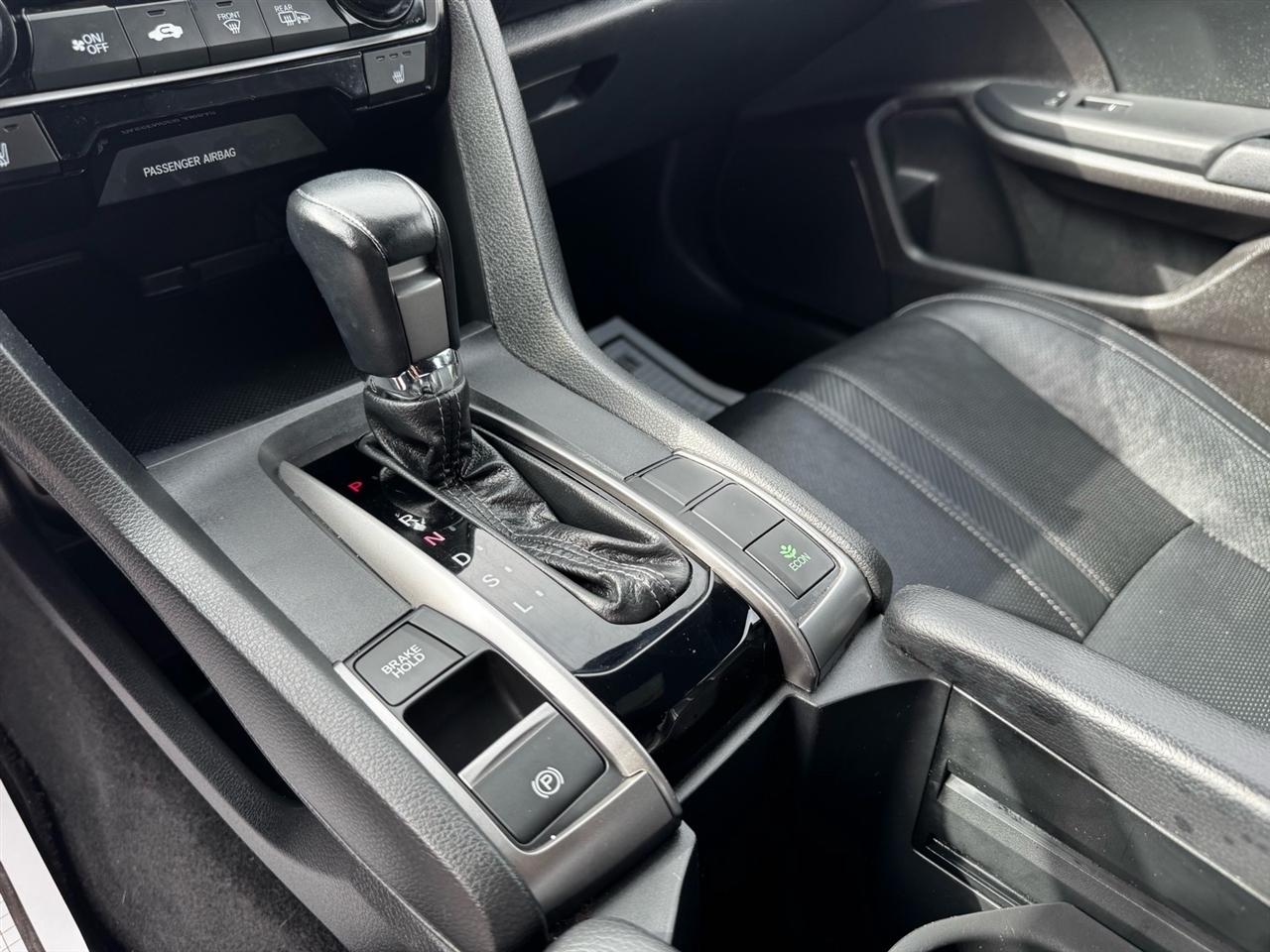 Honda Civic EX-L w/ Navigation 2017
