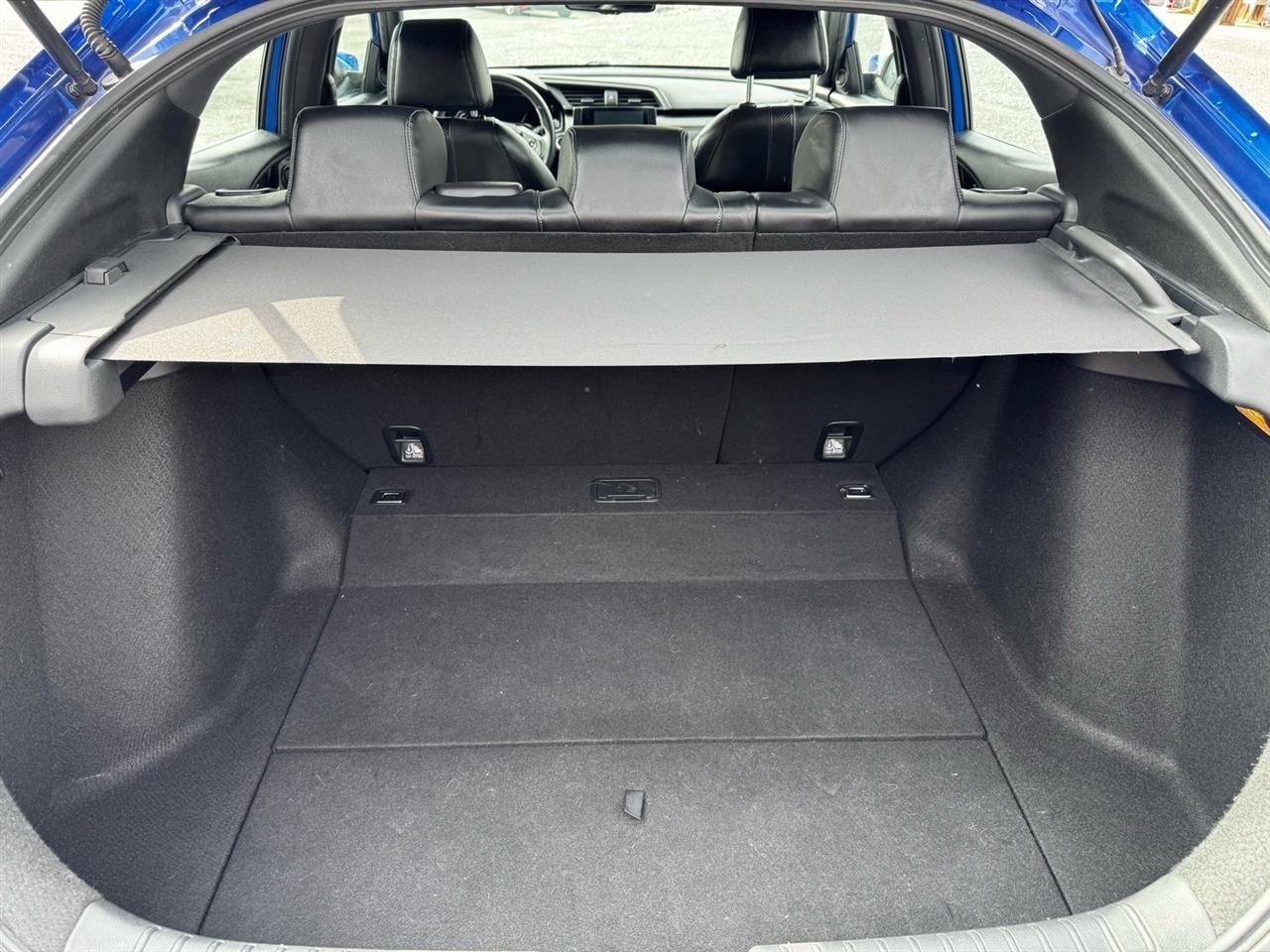 Honda Civic EX-L w/ Navigation 2017