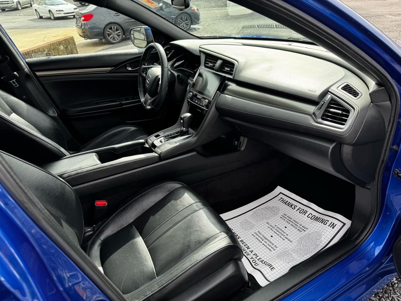 Honda Civic EX-L w/ Navigation 2017