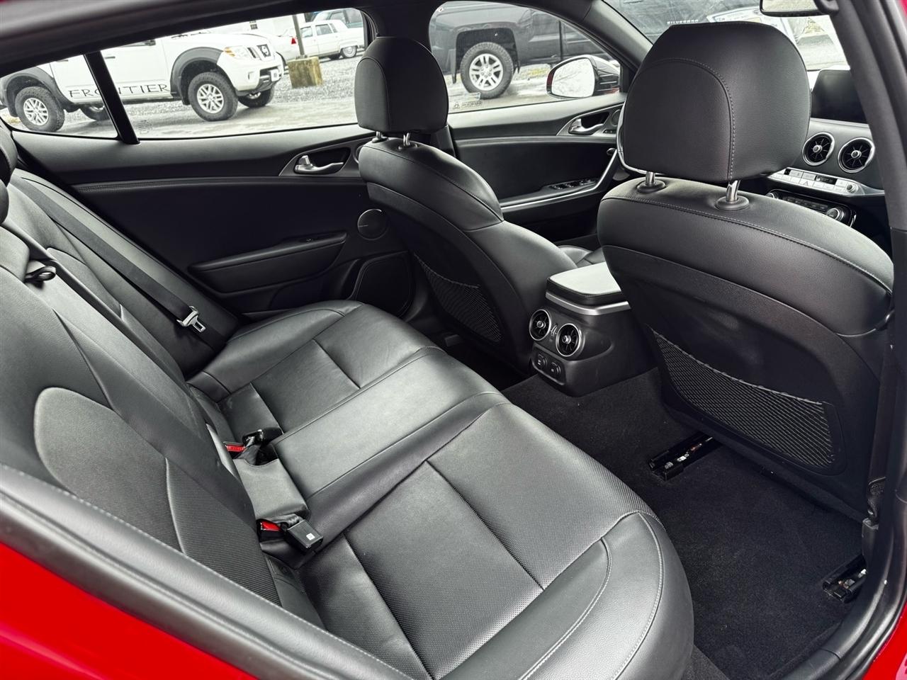 Kia Stinger GT1 AWD 2018