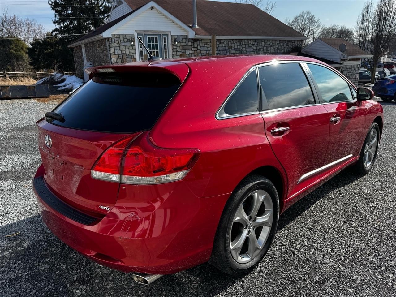 Toyota Venza AWD V6 2011