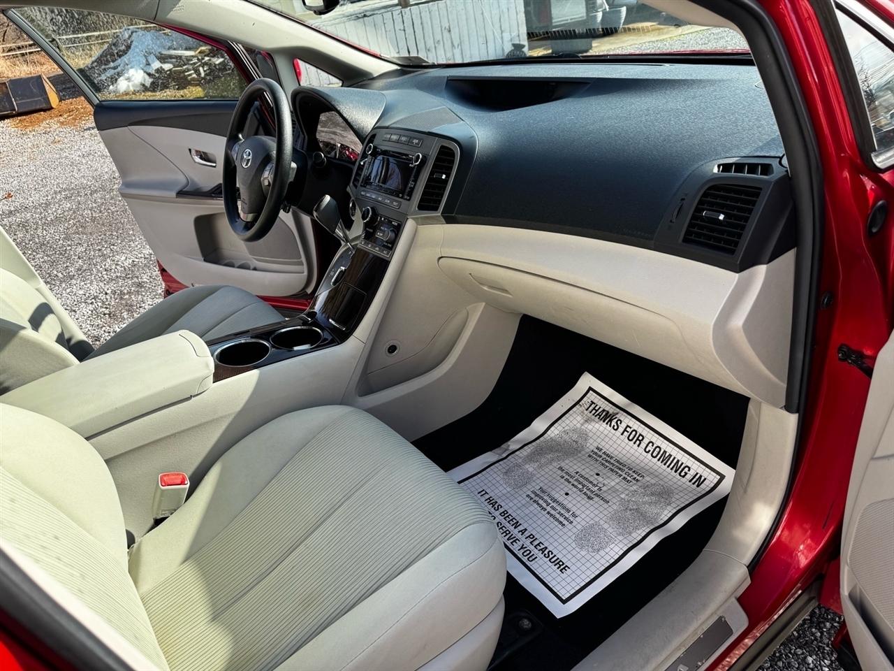 Toyota Venza AWD V6 2011