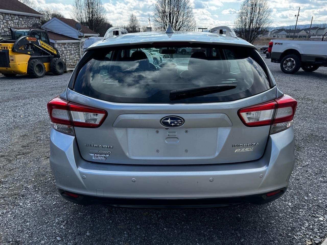Subaru Impreza 2.0i Limited CVT 5-Door 2017