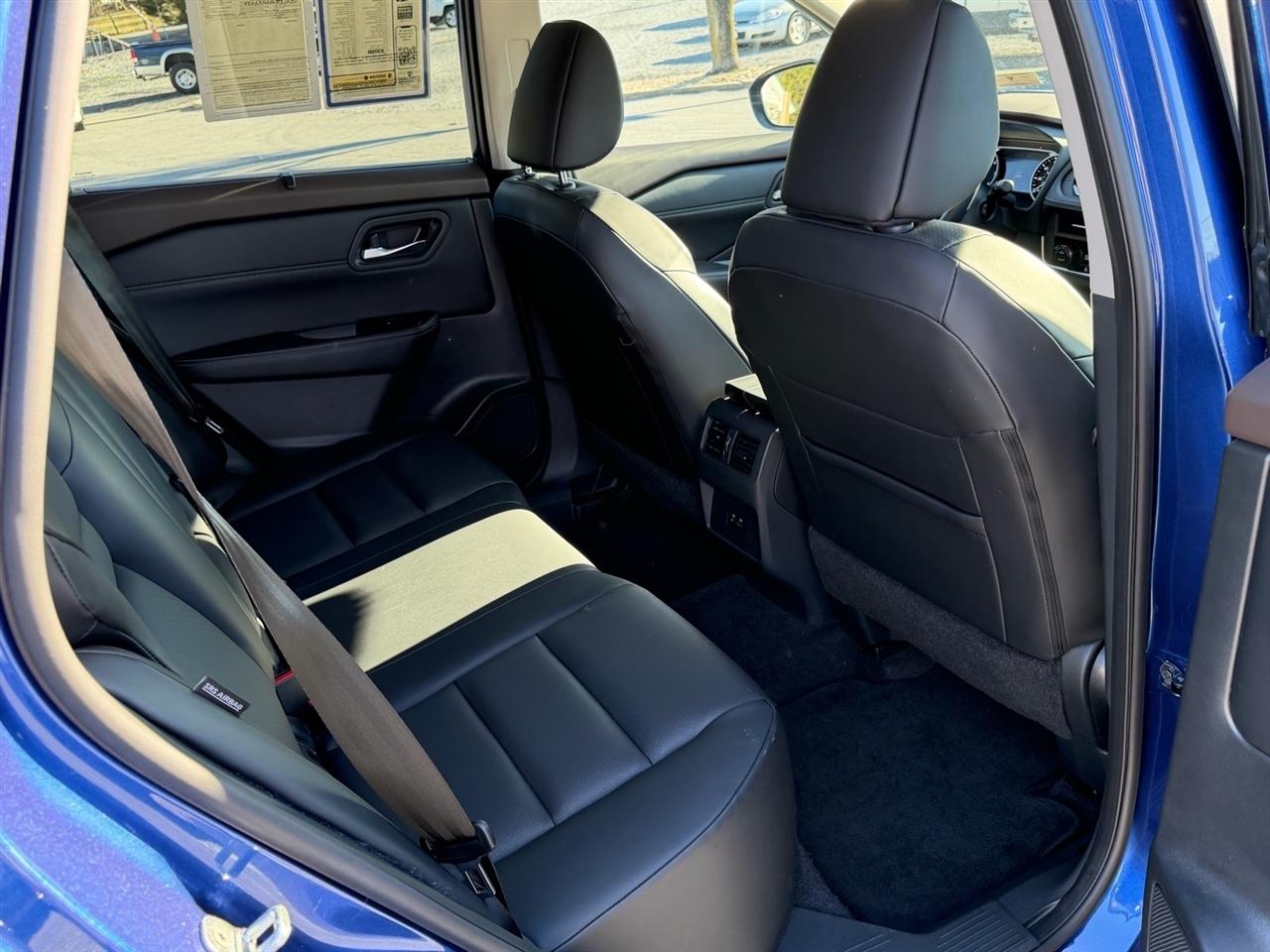 Nissan Rogue SV AWD 2023