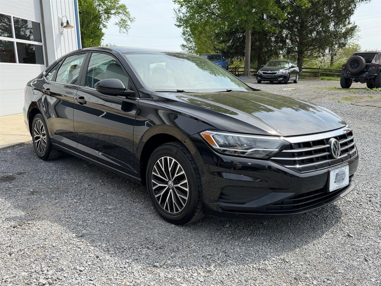 Volkswagen Jetta 1.4T S 8A 2021