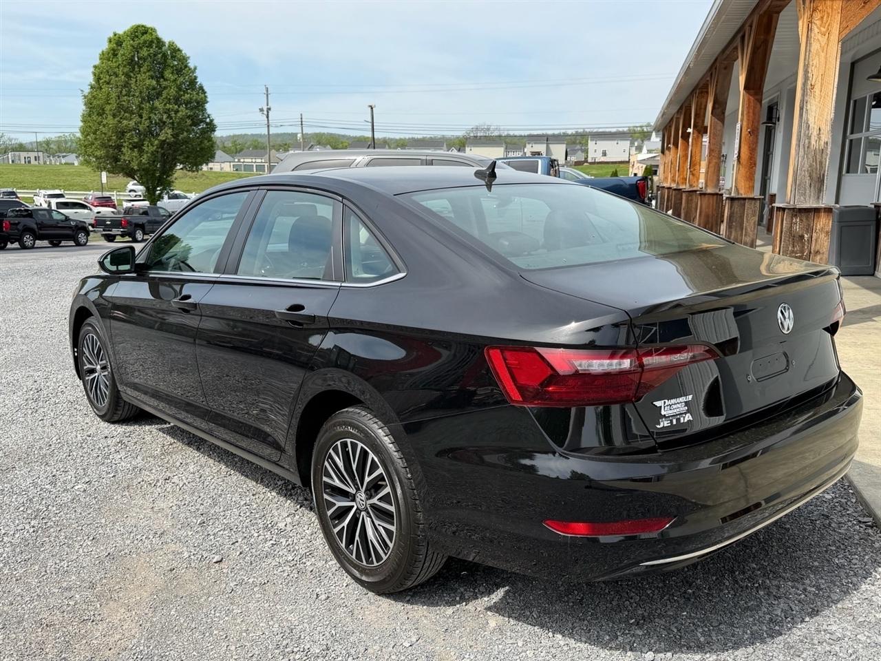 Volkswagen Jetta 1.4T S 8A 2021