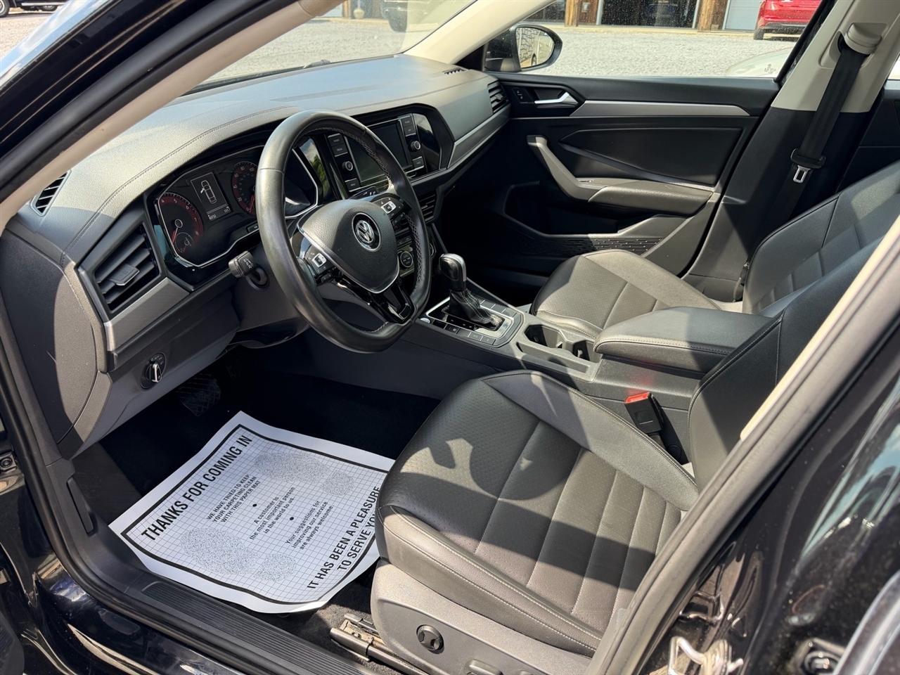 Volkswagen Jetta 1.4T S 8A 2021